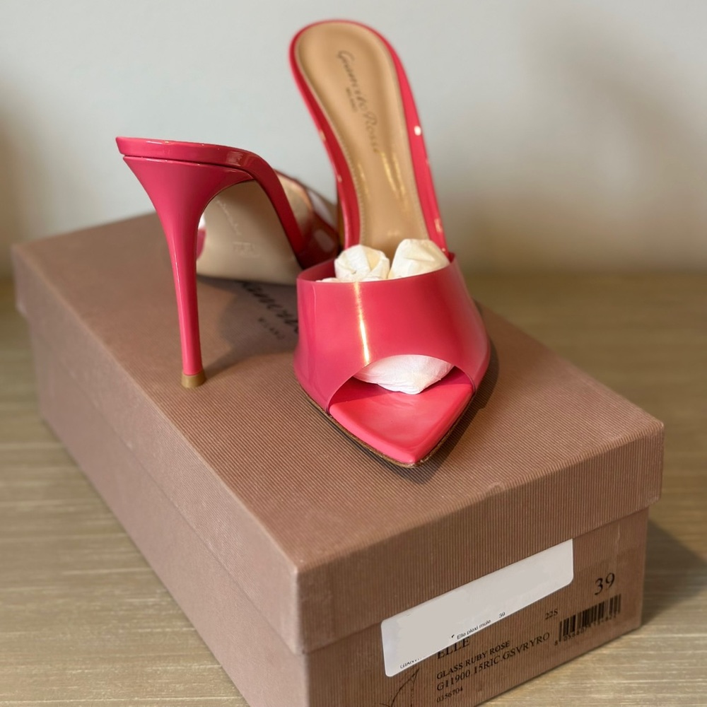 BNIB Gianvito Rossi Elle Plexi Mule Pink - 105mm - 39
